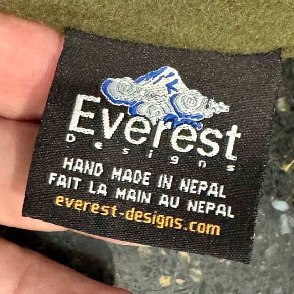 Everest Designs Wool Knit Toboggan. Kids 5-12 - Picture 7 of 13